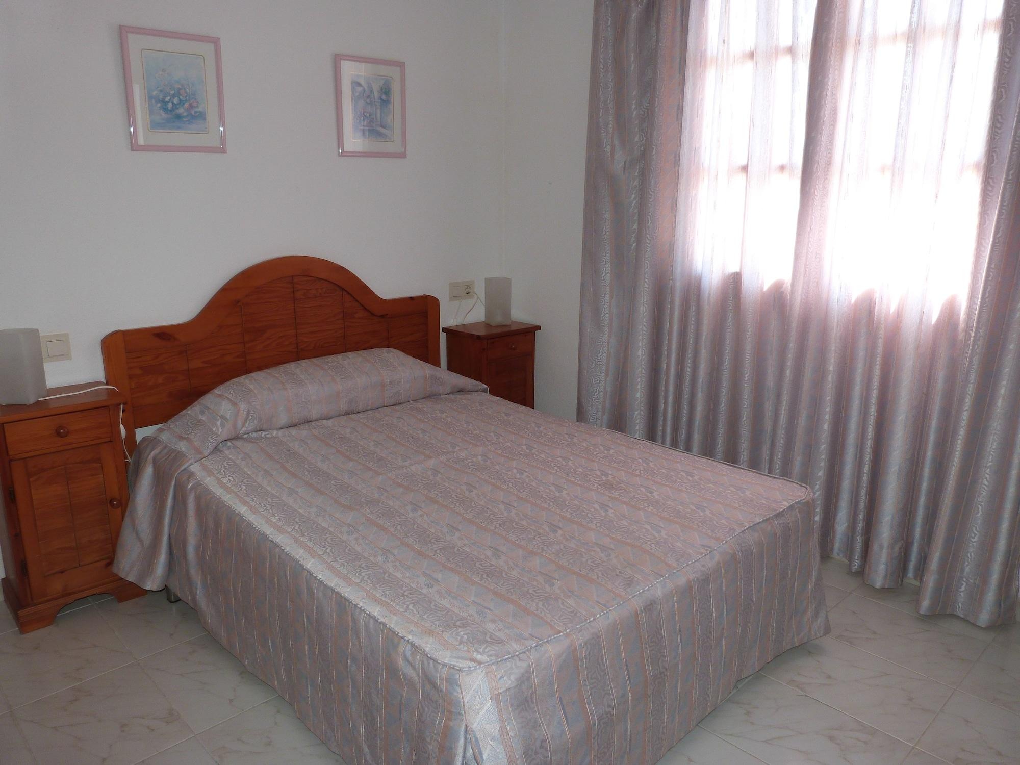 Shoal Apartamentos Oriola  Exterior foto